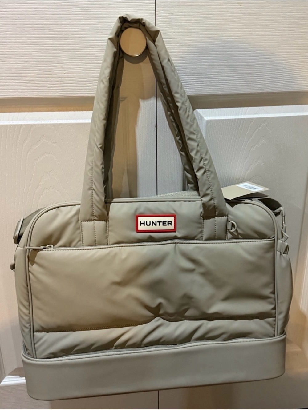 Hunter Puffer Weekender Tote Duffel Bag Versatile Travel Carry + A GIFT 🎁